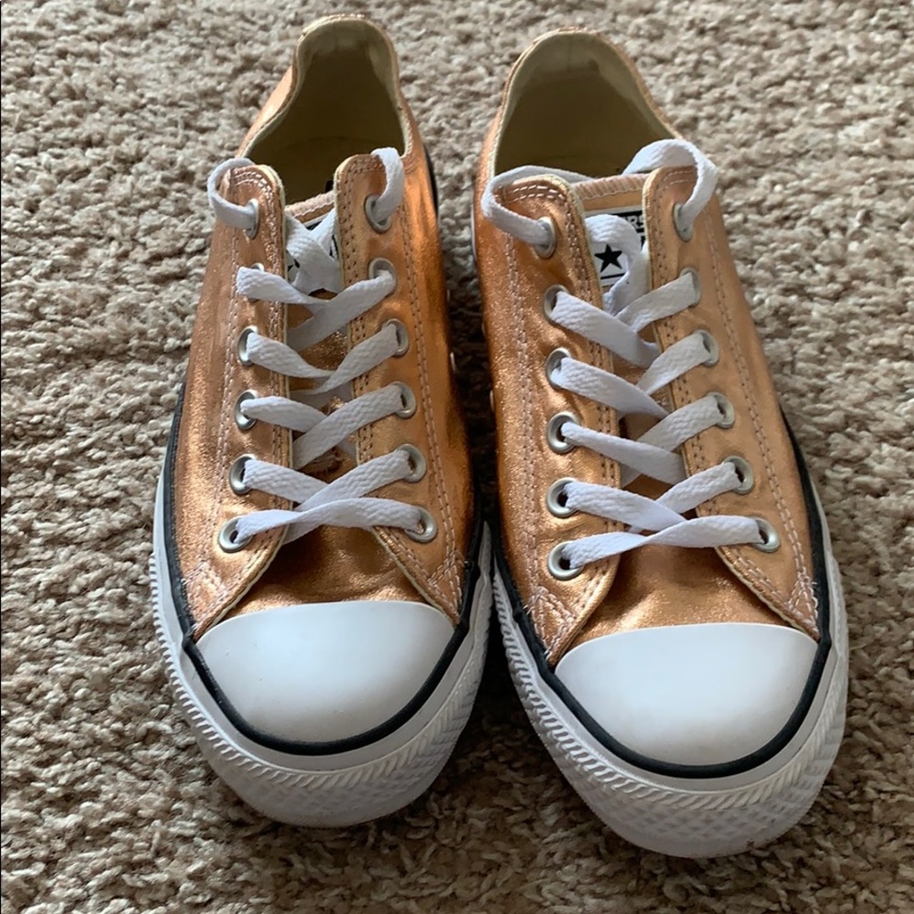 ✨ LIKE NEW Metallic Bronze Converse.